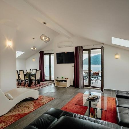 Apartments Joy Herceg Novi Exterior photo