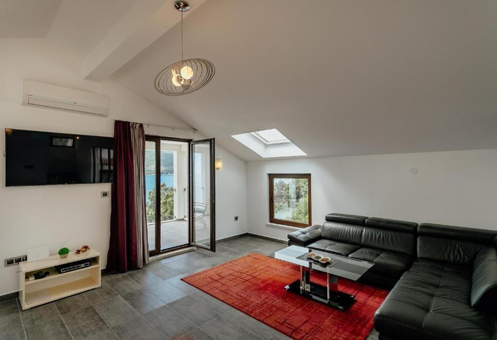 Apartments Joy Herceg Novi Exterior photo