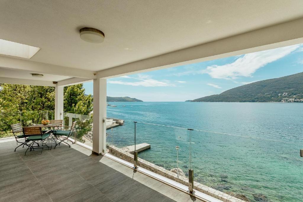 Apartments Joy Herceg Novi Exterior photo