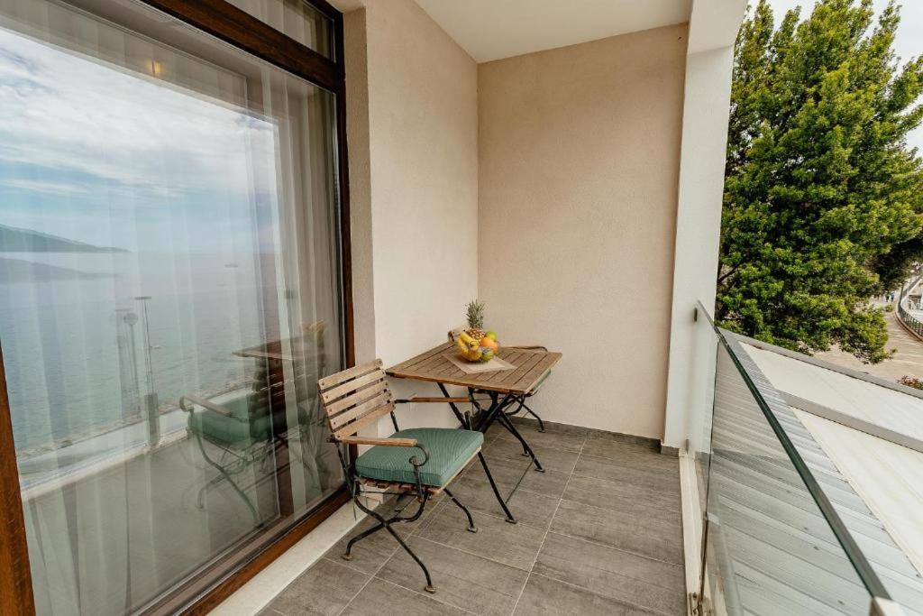 Apartments Joy Herceg Novi Exterior photo