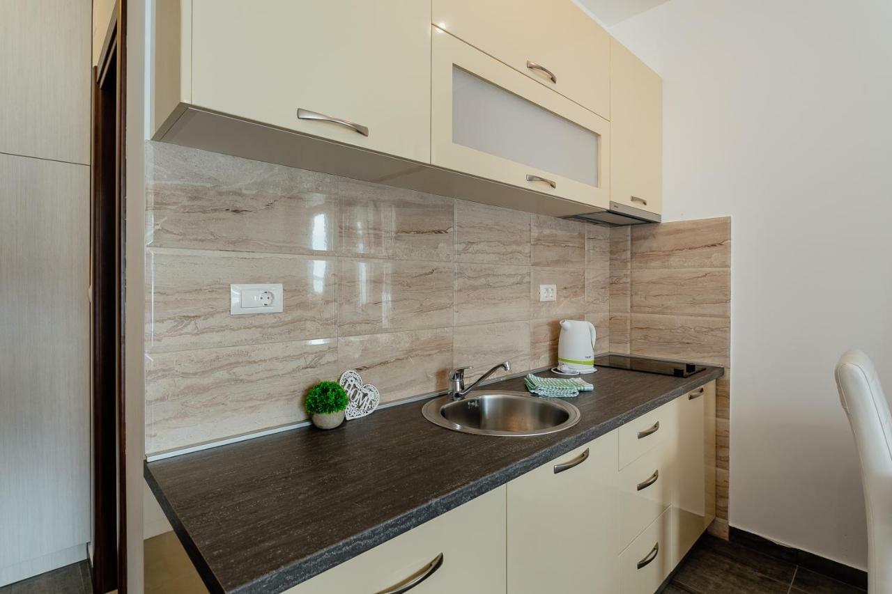Apartments Joy Herceg Novi Exterior photo