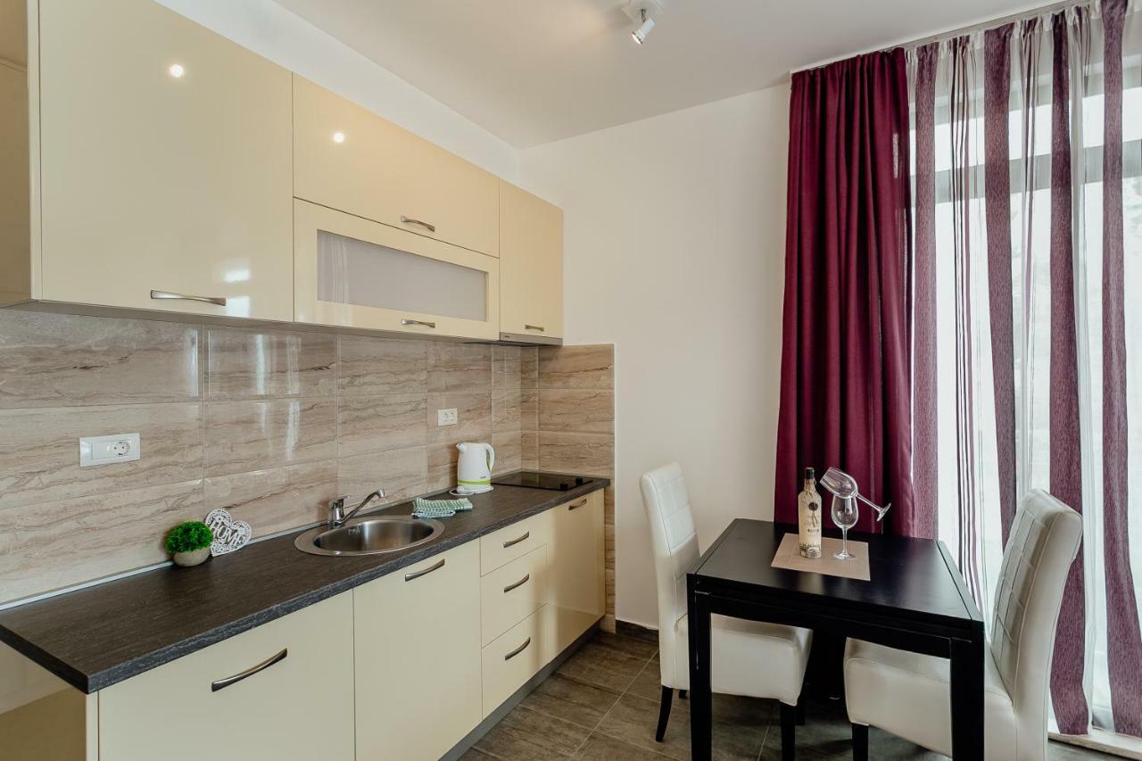Apartments Joy Herceg Novi Exterior photo