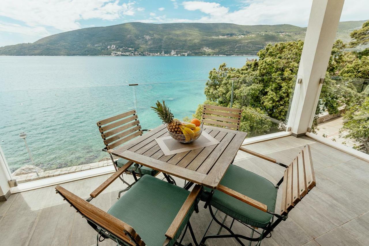 Apartments Joy Herceg Novi Exterior photo